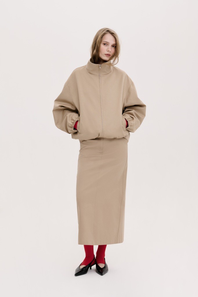 СПІДНИЦЯ ПРЯМОГО СИЛУЕТУ ДОВЖИНИ МІДІ З СЕРЕДНЬОЮ ПОСАДКОЮ 1261 зображення 3